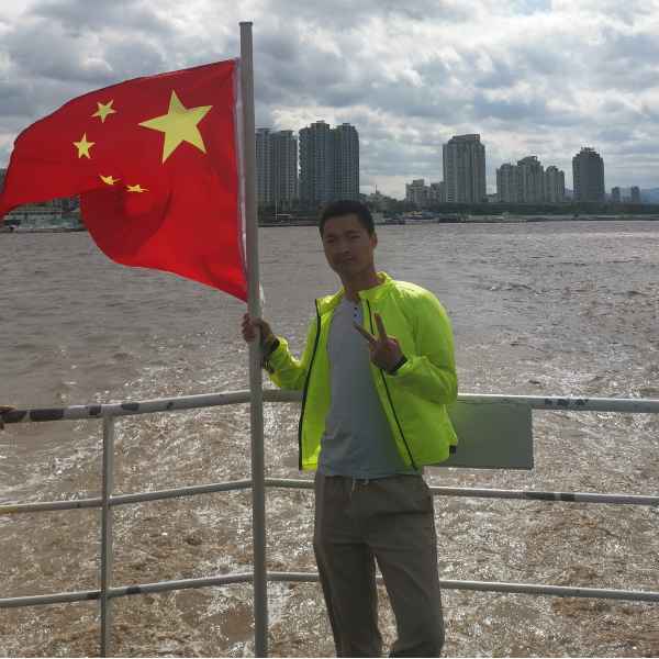 浙江30岁单身帅哥真诚找对象-长治征婚相亲网