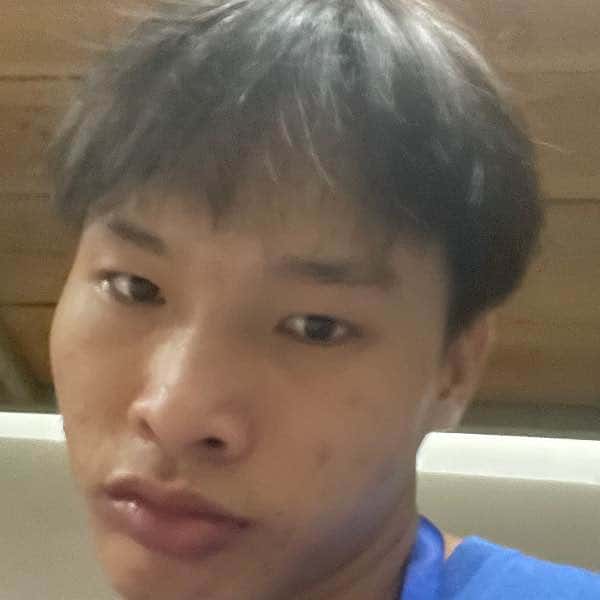 海南19岁单身帅哥真诚找对象-长治征婚相亲网