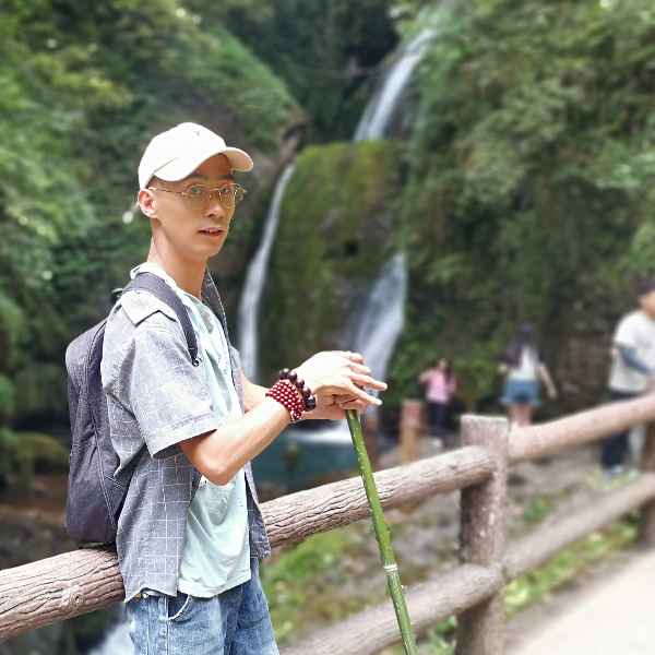 四川28岁单身帅哥真诚找对象-长治征婚相亲网