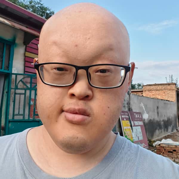 山东27岁单身帅哥真诚找对象-长治征婚相亲网