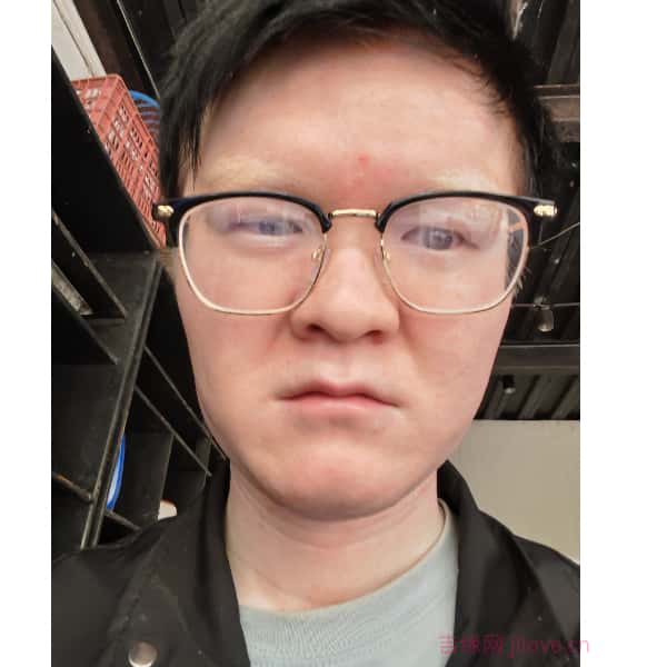 四川27岁单身帅哥真诚找对象-长治征婚相亲网
