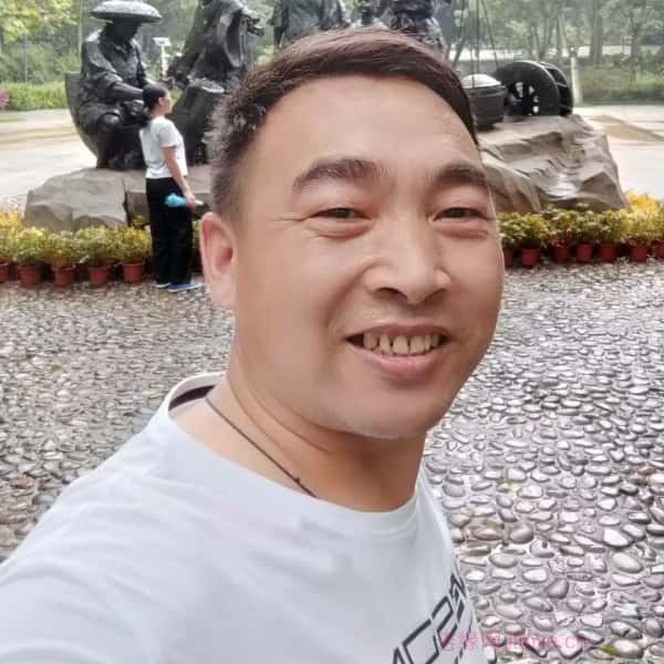 黑龙江43岁单身帅哥真诚找对象-长治征婚相亲网