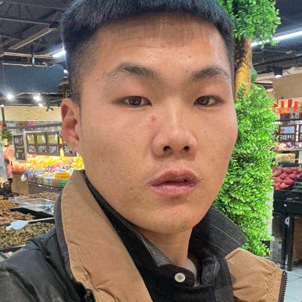 28岁岁河南单身帅哥 - 长治吉缘网