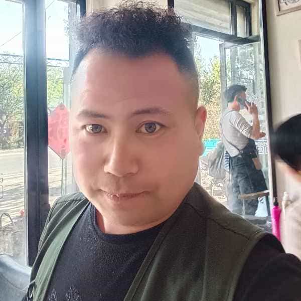 35岁岁山东单身帅哥 - 长治吉缘网