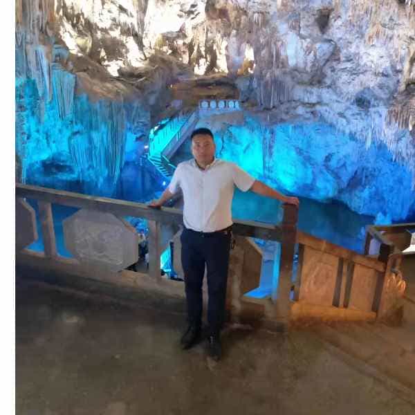 35岁岁云南单身帅哥 - 长治吉缘网