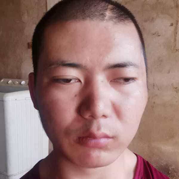 35岁岁云南单身帅哥 - 长治吉缘网