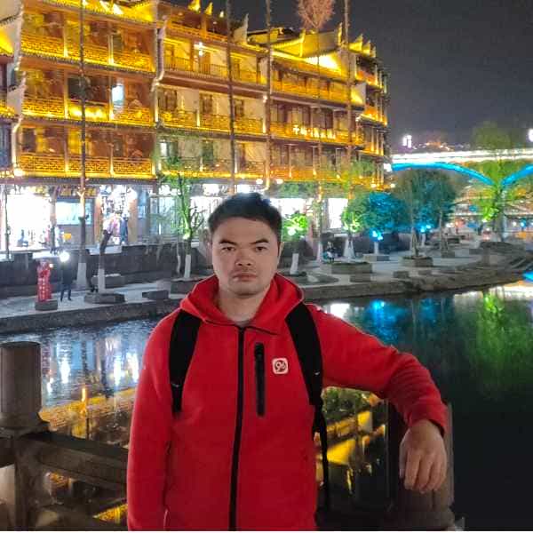 39岁岁广东单身帅哥 - 长治吉缘网