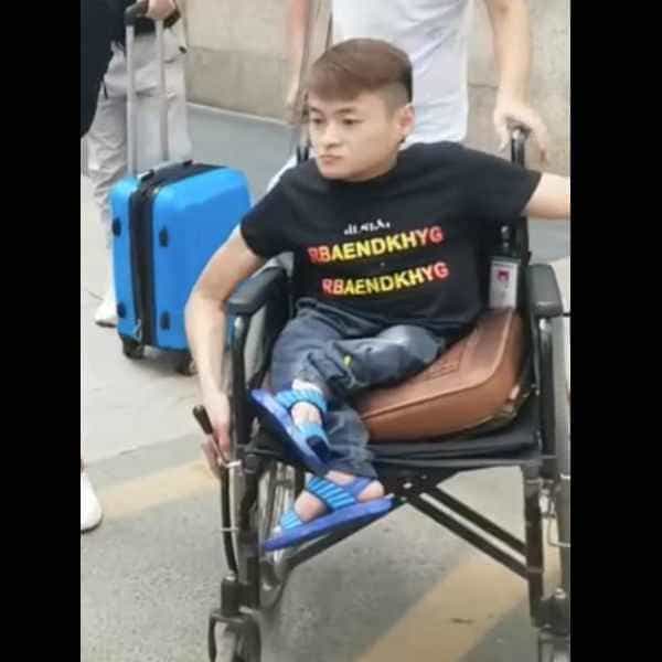 31岁岁广西单身帅哥 - 长治吉缘网
