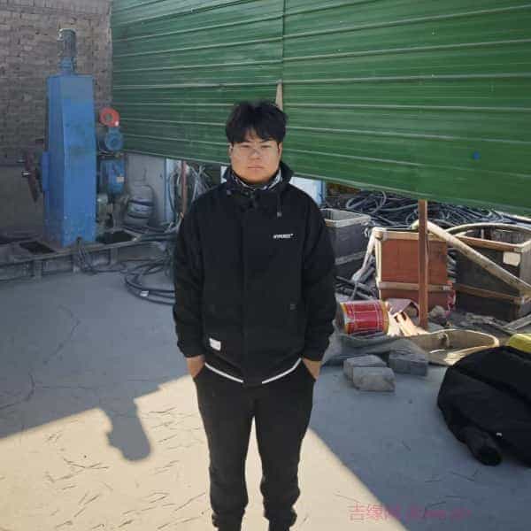 33岁岁河北单身帅哥 - 长治吉缘网