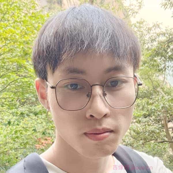 31岁岁四川单身帅哥 - 长治吉缘网