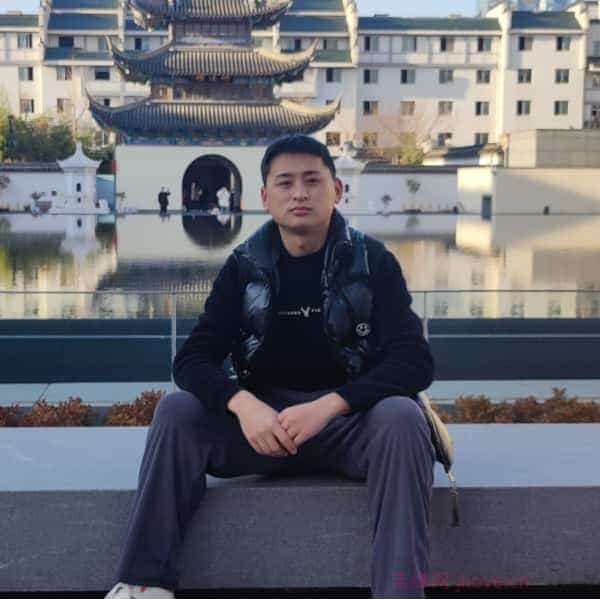 31岁岁湖北单身帅哥 - 长治吉缘网